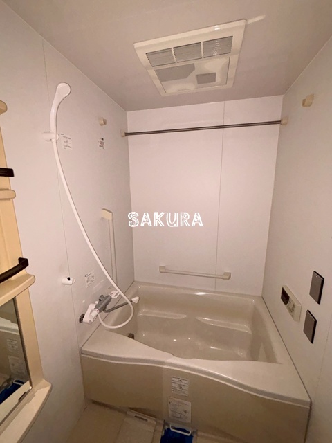 バス・シャワールーム　日々の疲れを癒すお風呂です♪