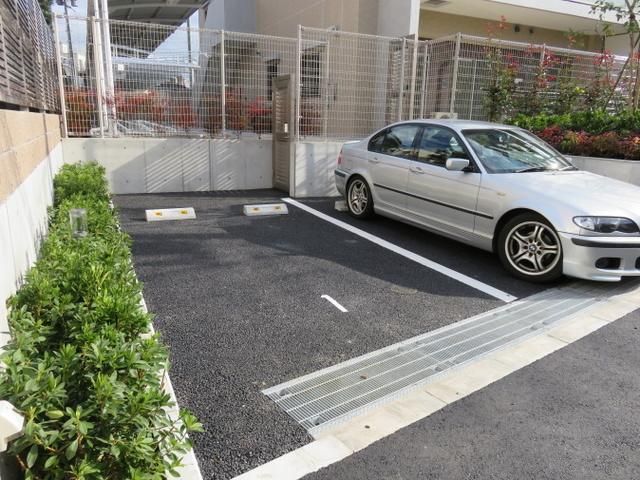 駐車場　★駐車場★