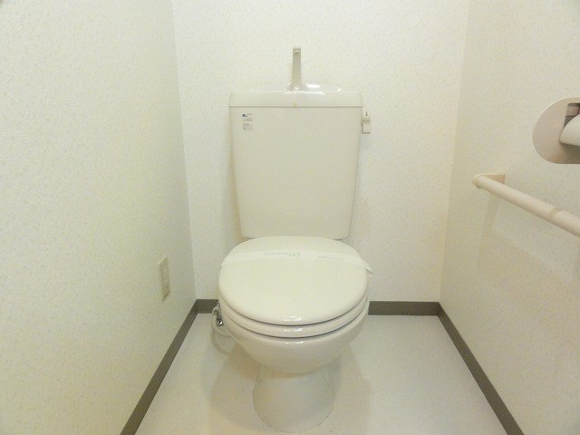 トイレ　参考写真です