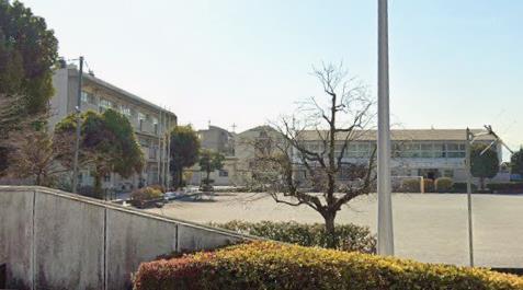 小学校　横浜市立あざみ野第二小学校（小学校）まで454m