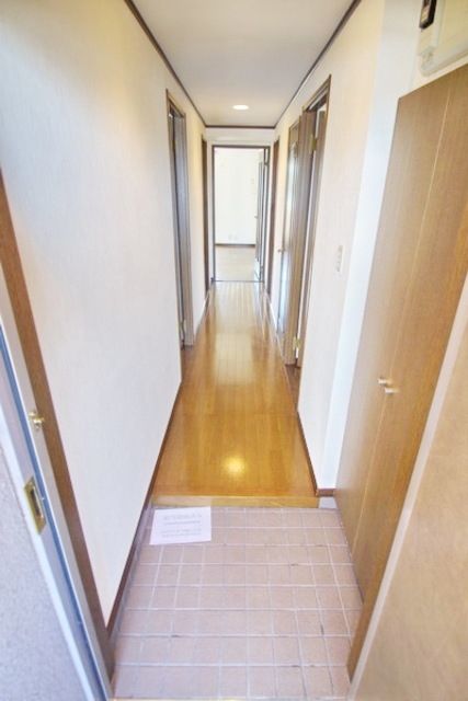 玄関　★お部屋探しはタウンハウジング稲田堤店まで★
