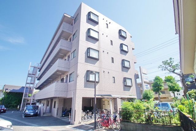 建物外観　★お部屋探しはタウンハウジング稲田堤店まで★