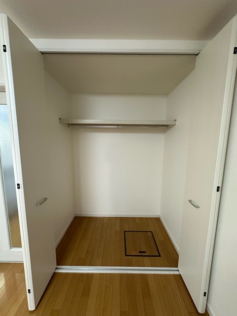 収納　※参考写真※洋室8.1帖のお部屋にあるクローゼットです♪お洋
