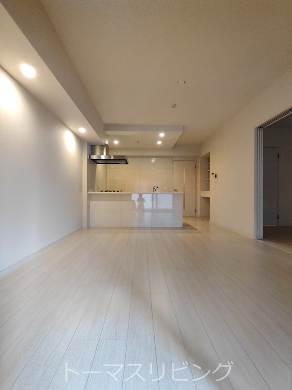 居室・リビング　※別号室の参考写真になります。