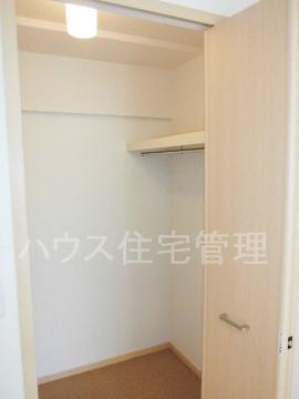 収納　クローゼット