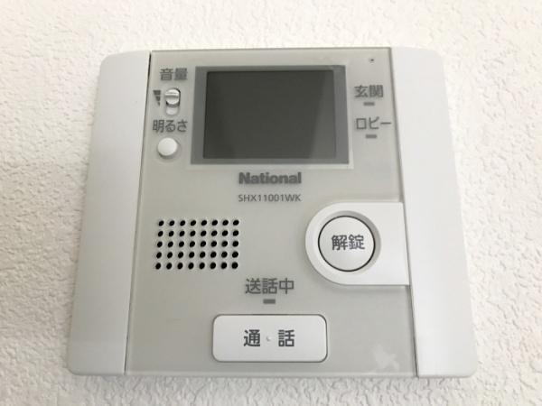 セキュリティ　モニター付きインターホン