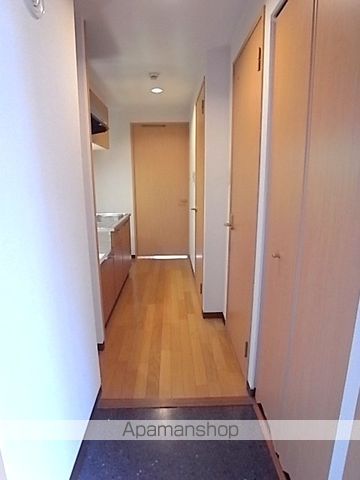 シャルマンフジ大阪城南の玄関写真