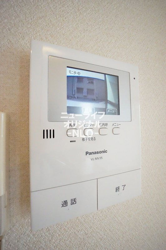 セキュリティ　事前に訪問者を目視してから対応できるTVモニターホン付☆