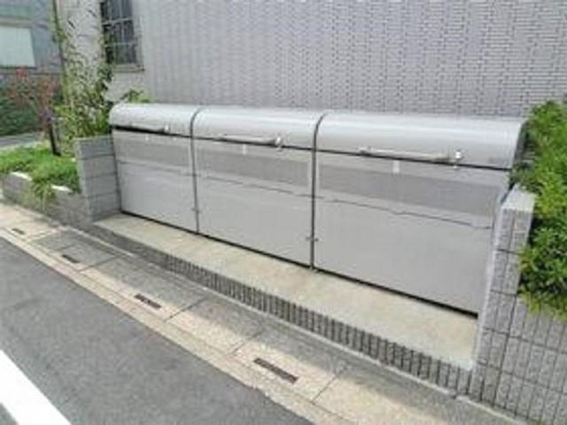 その他共有部分　敷地内ゴミ置き場。