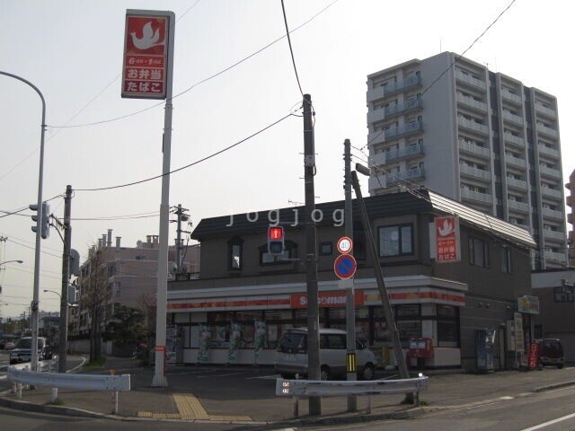 コンビニ　セイコーマートたかしま店（コンビニ）まで684m