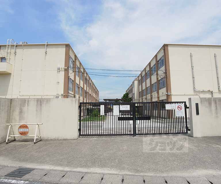 小学校　桂川小学校（小学校）まで400m