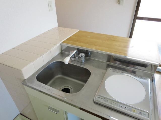キッチン　★キッチンにはカウンターがあります★