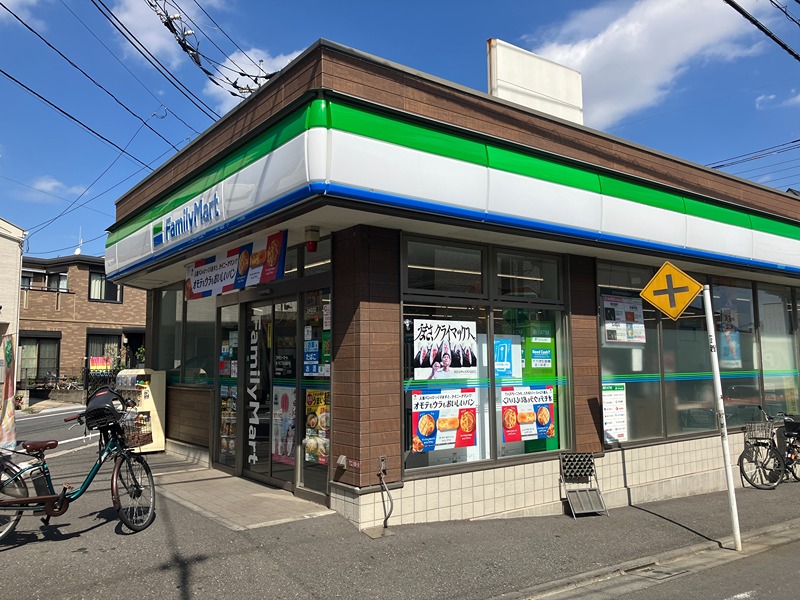 コンビニ　ファミリーマート 堀ノ内三丁目水道通り店（コンビニ）まで410m