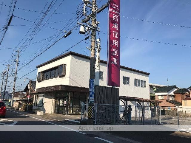 銀行　西尾信用金庫　宇頭支店（銀行）まで479m
