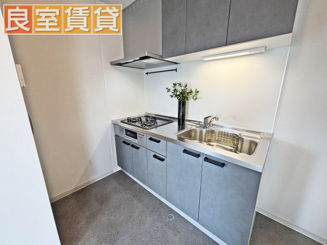 キッチン　システムキッチン新品