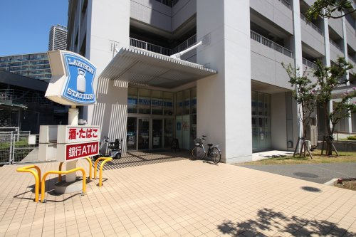 コンビニ　ローソン 東雲一丁目店（コンビニ）まで134m