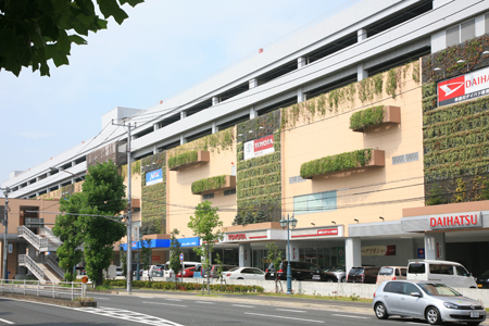 ショッピングセンター　トレッサ横浜（ショッピングセンター）まで344m