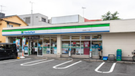 コンビニ　ファミリーマート 石神井町二丁目店（コンビニ）まで413m