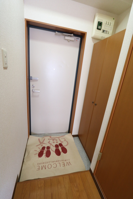 玄関　☆トールタイプのシューズボックス☆