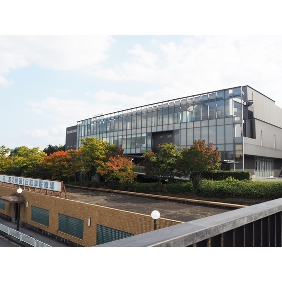 図書館　奈良市立北部図書館（図書館）まで1000m