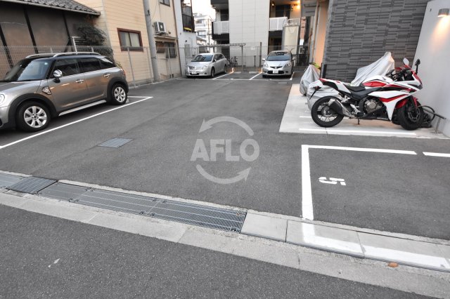 駐車場　エスリード桜ノ宮レジデンス　駐車場