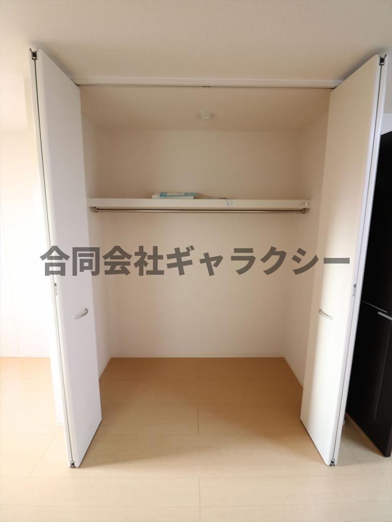 収納　クローゼット収納