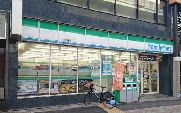 コンビニ　ファミリーマート 円頓寺店（コンビニ）まで258m