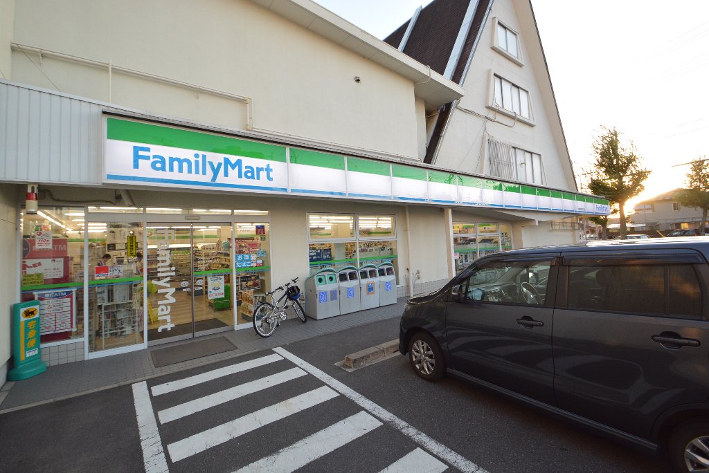 その他　ファミリーマート昭和檀渓通四丁目店（その他）まで682m