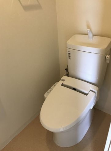 トイレ　別号室参考写真
