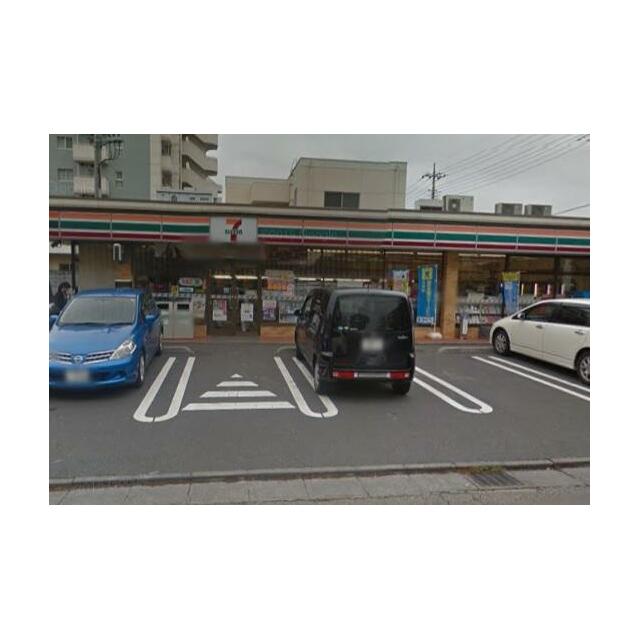 コンビニ　セブンイレブン三郷早稲田４丁目店（コンビニ）まで315m