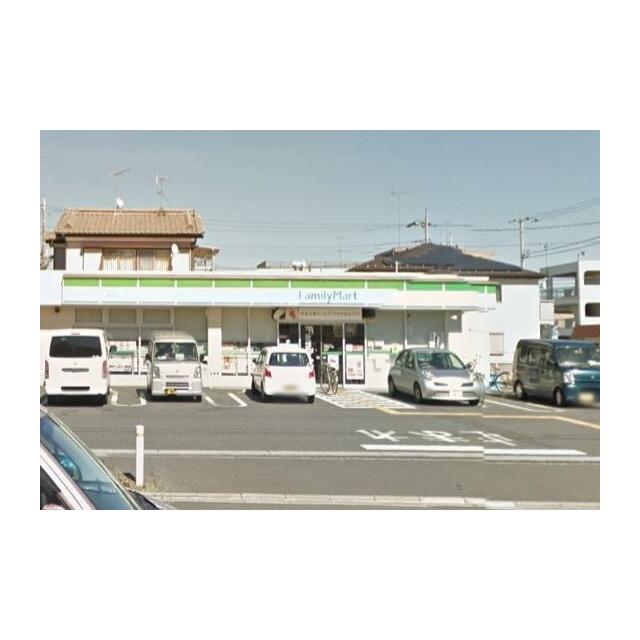 コンビニ　ファミリーマート三郷早稲田一丁目店（コンビニ）まで297m