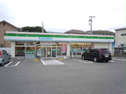 眺望　コンビニ　物件から630m、徒歩8分