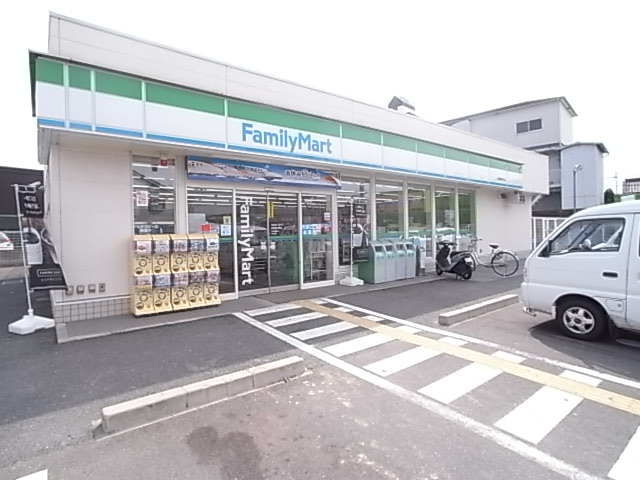 コンビニ　ファミリーマート　四條畷中野店（コンビニ）まで442m