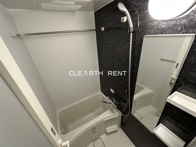 バス・シャワールーム　浴室乾燥機付のバスルーム