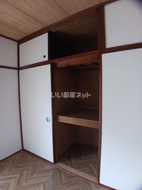 西神吉町大国戸建の内装写真