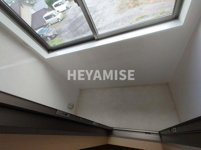 バルコニー　サンルーム ※別のお部屋の写真です。