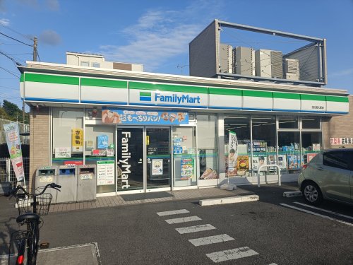 コンビニ　ファミリーマート 市川宮久保店（コンビニ）まで803m
