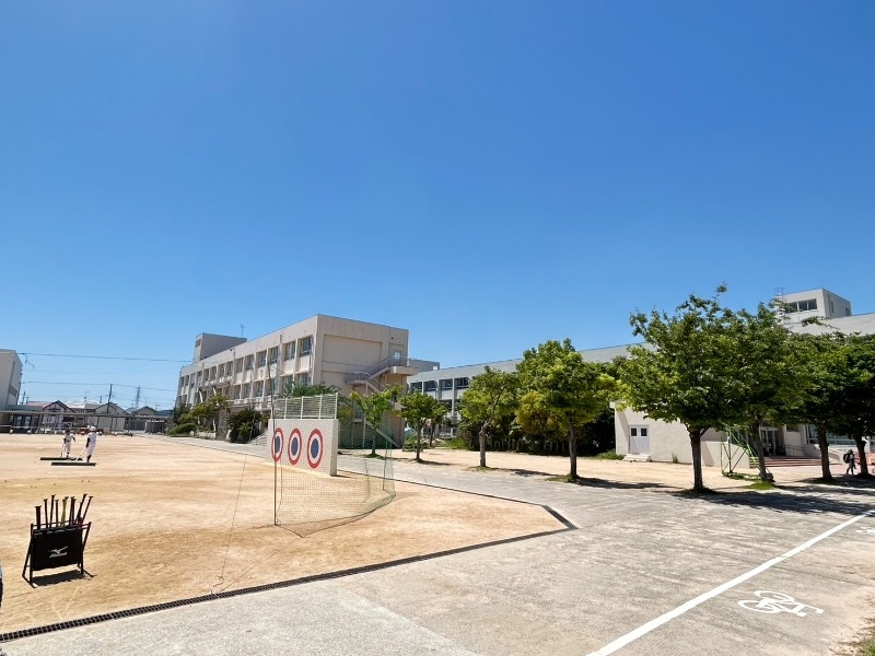 小学校　蓮池小学校（小学校）まで2328m
