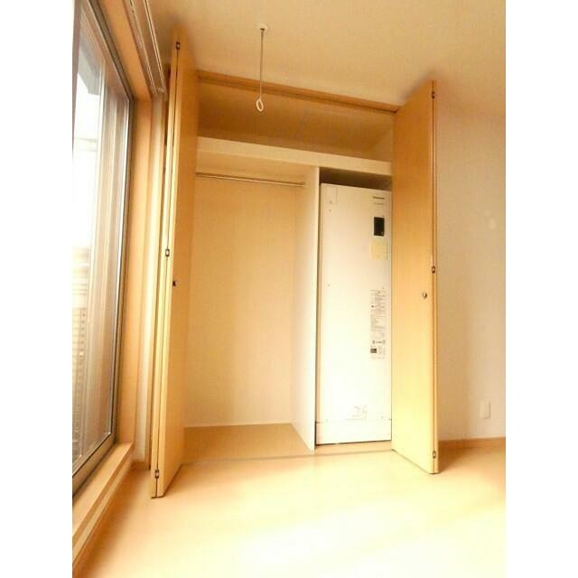 収納　※同仕様写真含む