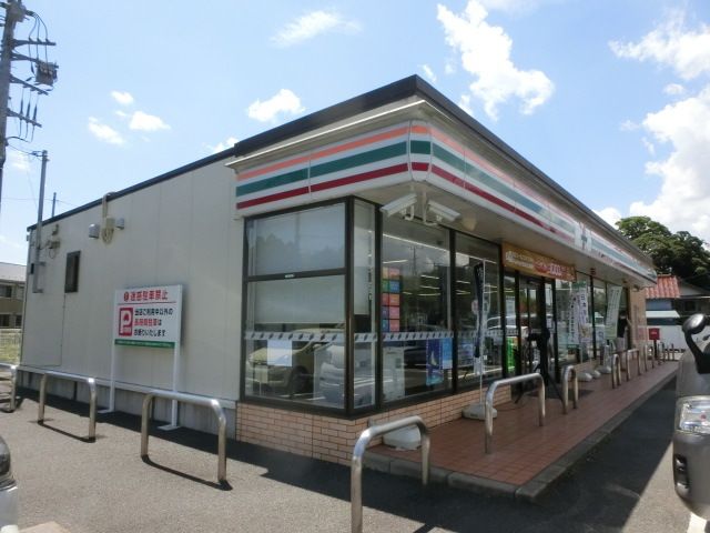 コンビニ　セブンイレブン茂原新小轡店（コンビニ）まで202m