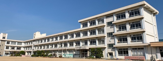 小学校　姫路市立旭陽小学校（小学校）まで1600m