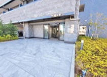 エントランス　毎日通るエントランスはこのようになっています