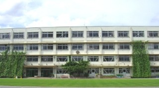 小学校　北区立堀船小学校（小学校）まで328m