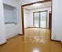 居室・リビング　落ち着いた雰囲気のお部屋です