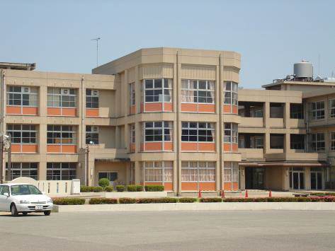 小学校　平岡北小学校（小学校）まで1051m