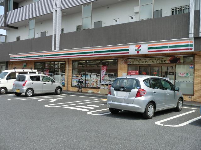 コンビニ　セブンイレブンさいたま植竹町１丁目店（コンビニ）まで220m
