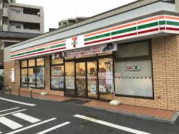 コンビニ　セブンイレブン 東日暮里4丁目東店（コンビニ）まで90m