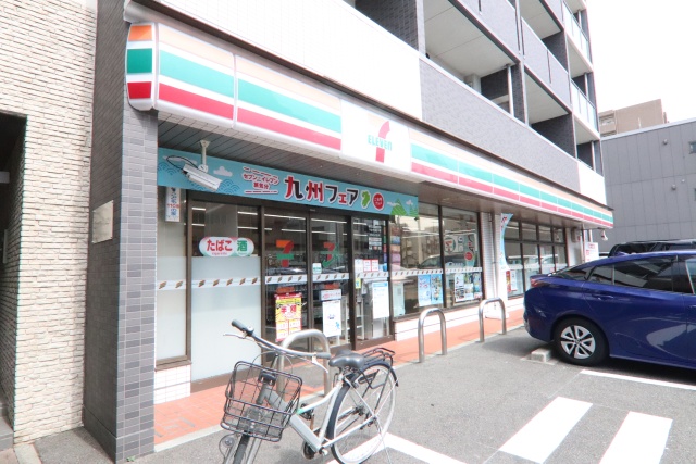 コンビニ　セブン-イレブン 名古屋洲雲町２丁目店（コンビニ）まで181m