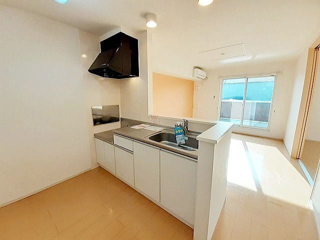キッチン　キッチンでお料理をお楽しみください