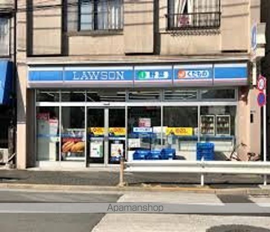 その他　【コンビニエンスストア】ローソン　新宿上落合店（その他）まで390m